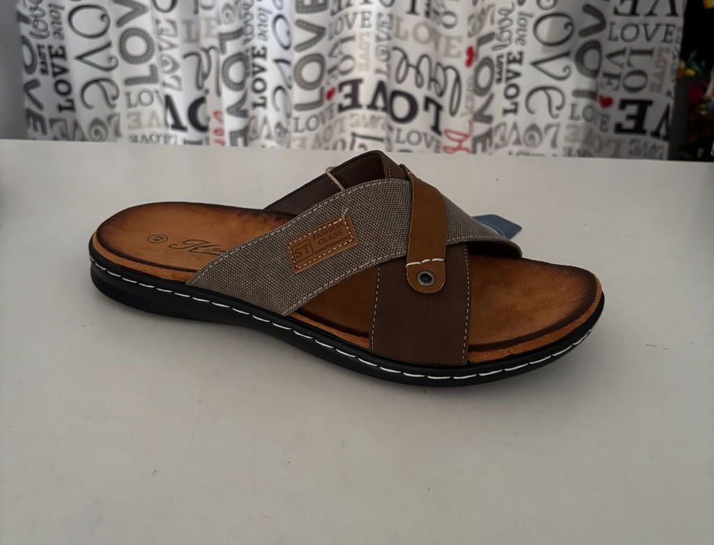 Sandalias de hombre color marrón